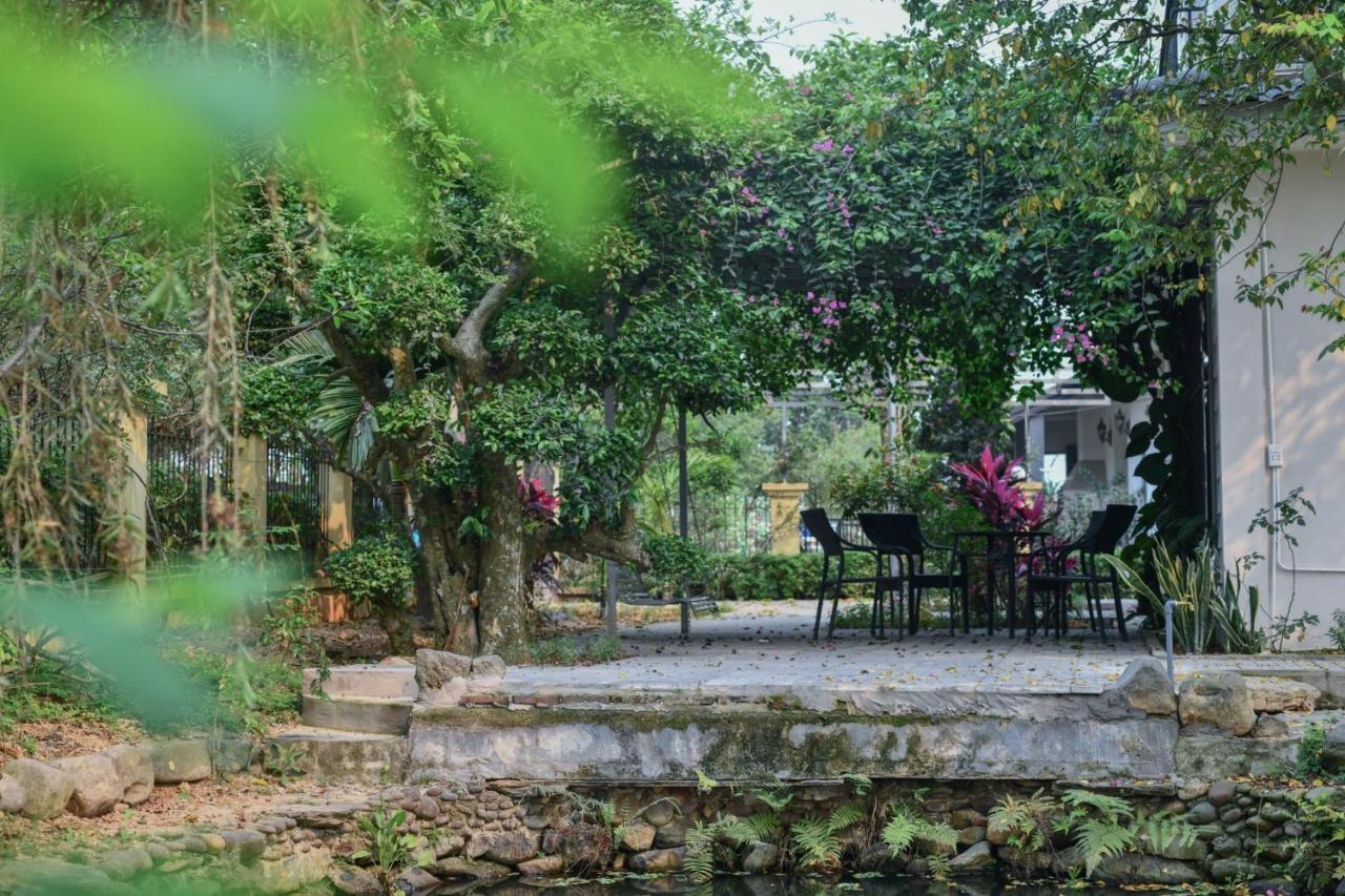 Le Villa Luong Son Hòa Bình Exteriér fotografie